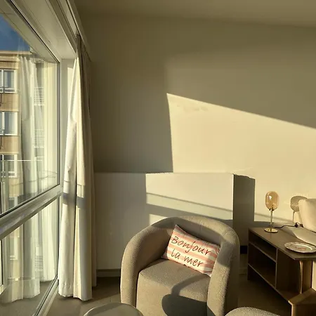 - Met Prachtig Zeezicht!